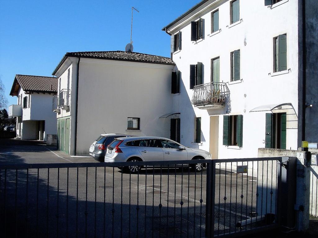 Apartment Mamma Mia On Ground Floor With Private Parking Tv-venice Treviso